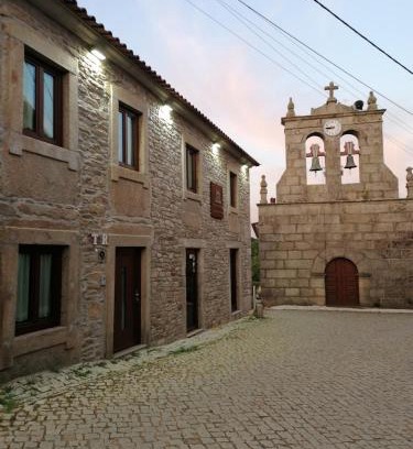 Mogadouro House | Casa de l' Eigreija