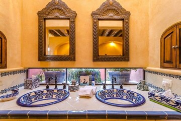 Atascadero Villa | Casa De La Fuente in San Miguel de Allende