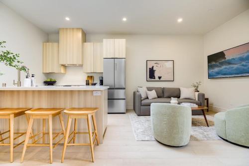 Santa Barbara Apartment | Casa De La Vina - Boutique Apartments in Downtown Santa Barbara