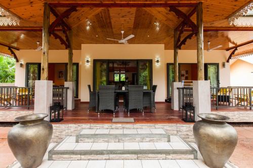 La Digue House | Casa De Leela Self Catering Guest House