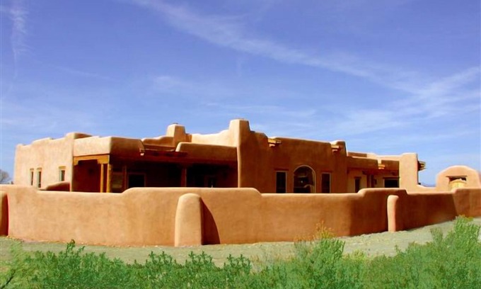 El Prado House | Casa de los Huesos- Private Enclosed Yard Hot Tub Great Views