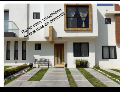 El Marques House | Casa de Marce en Querétaro Zibatá