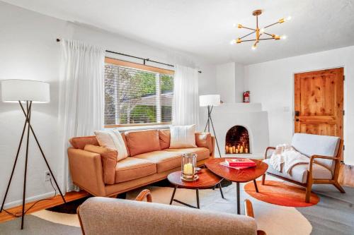Santa Fe House | Casa De Oro