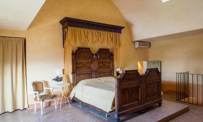 Carpeneto Bed & Breakfast | CASA DEI LEONI CAMERA GIALLA
