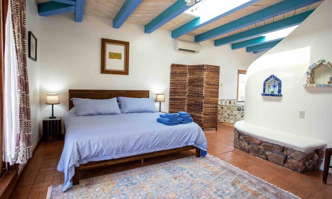 Seton Village House | Casa del Corazón: beautiful Santa Fe country home.