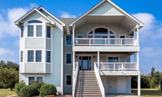 Pine Island House | Casa Del Mar | 850 ft from the beach | Private Pool, Hot Tub | Corolla