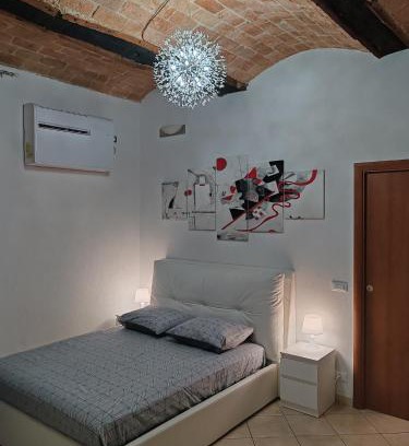Asti Apartment | Casa del Prof - Casa vacanze in centro storico