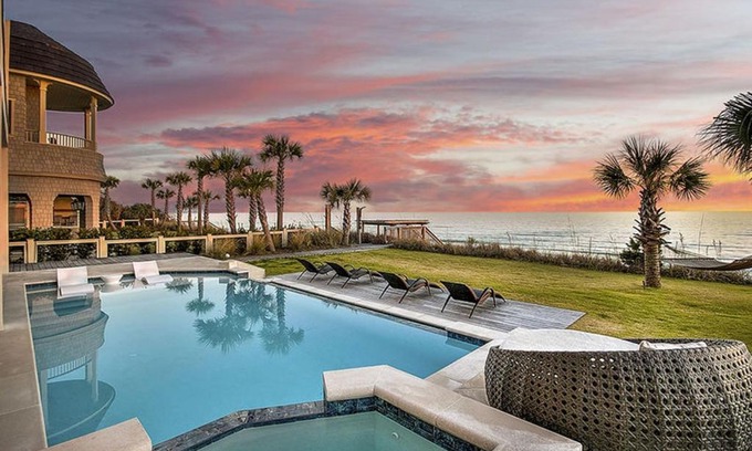 Seagrove Beach House | Casa del Rey by Five Star Properties