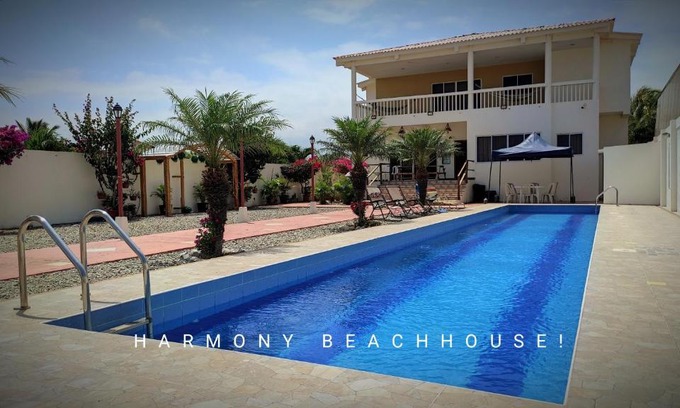 Data de Villamil House | Casa deluxe con piscina y salida directa a la playa en general villamil playas ecuador