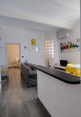 San Donato-San Vitale Apartment | Casa di Cesi