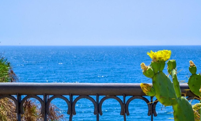 Santa Teresa di Riva House | Casa di Mare Barabba