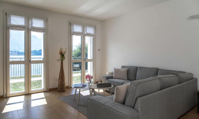 Cadenabbia House | Casa Divina - Cadenabbia, Griante by LoveComo