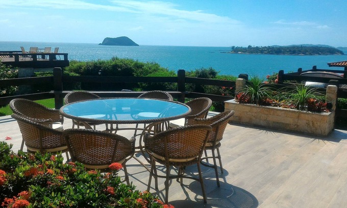 Praia Rasa House | CASA DO ALTO DA PRAIA - Your paradise in Búzios!