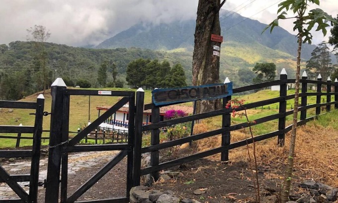 Pacho House | Casa ecoturistica con rio y vista a las montañas