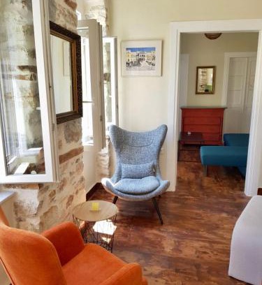 Ermoupoli Apartment | Casa Eleni