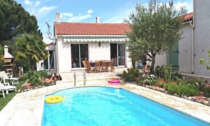 Brouilla Villa | CASA ELLIOT, 11km from the beaches, modern 6 bedroom villa, swimming pool