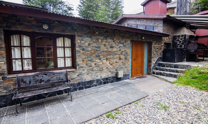 Province of Tierra del Fuego House | Casa en Barrio Tranquilo Para Salir a Caminar, a Minutos del Centro de la Ciudad