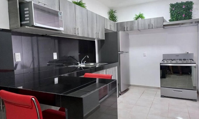 Colima Apartment | Casa entera con alberca