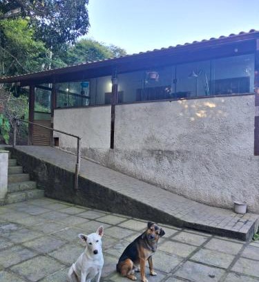 Itaipuacu House | Casa entre a Serra e o Mar