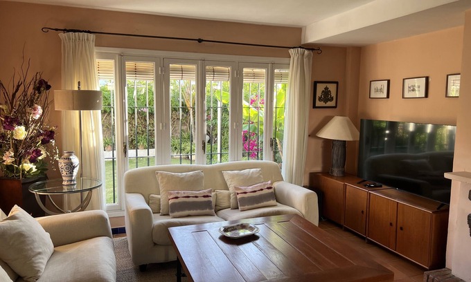 El Puerto de Santa Maria Ski Chalet | Casa con Encanto al Lado de la Playa