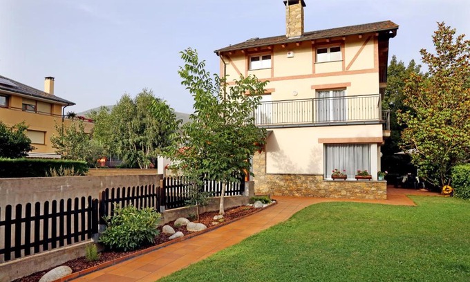 La Seu d'Urgell Ski Chalet | Casa Escardill