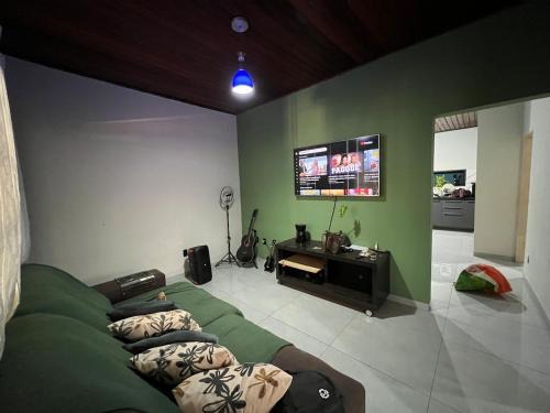 Porto Velho House | Casa espaçosa dentro de condomínio -até 8 hóspedes