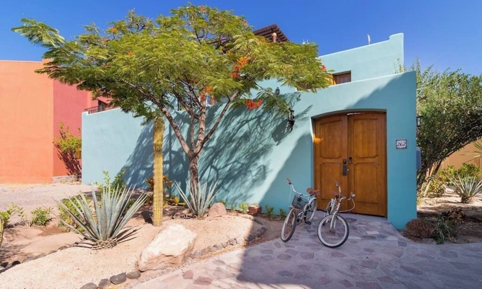 Nopolo Condo | Casa Estrella Del Mar - 2bed 2bath close to amenities and views of the sea!