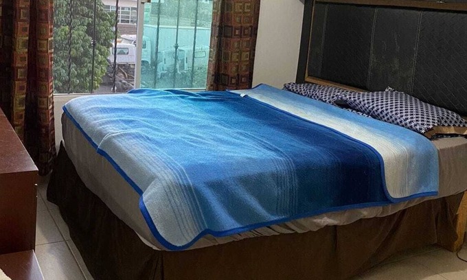 Ixtapa House | Casa Familiar Banus 3BR + 2BA | La playa a 20 min.