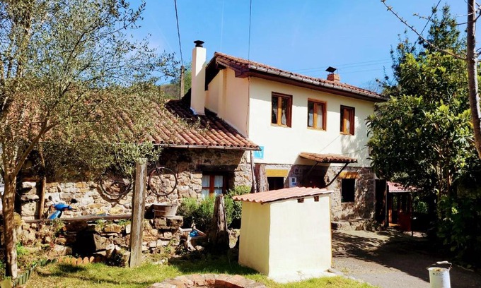 Baselgas House | Casa Ferreira, Senda del Oso