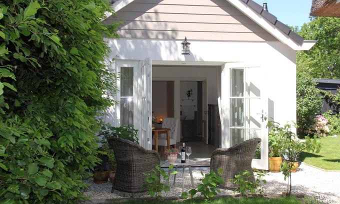 Bergen House | Casa Fiore - One Bedroom Apartment, Sleeps 2