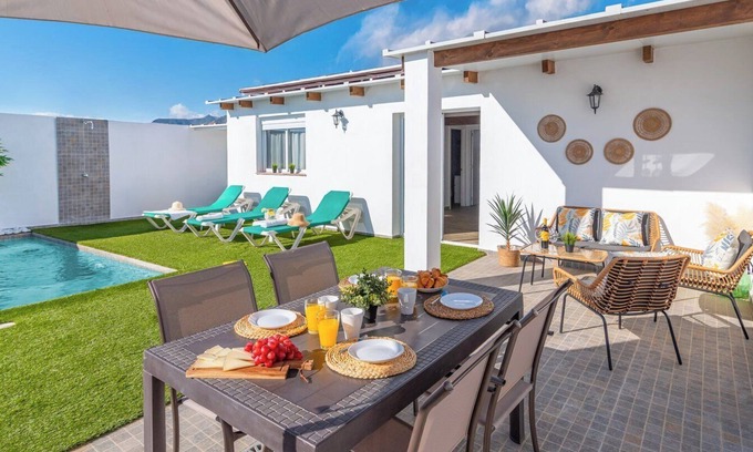 Nerja Villa | Casa Flamenquita Nerja by Ruralidays
