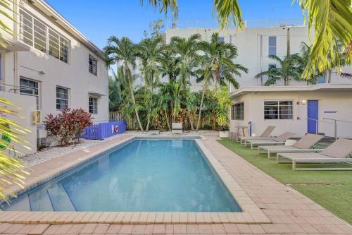 Flamingo/Lummus Apartment | Casa Gaby Apartments Part of the Oasis Casita Collection