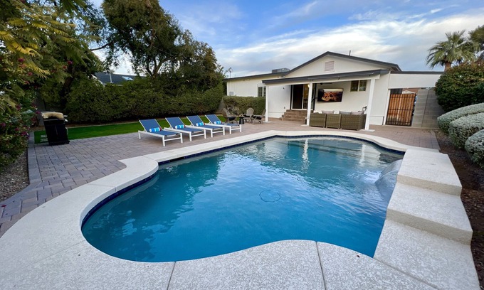Peters View House | Casa Gia- Quiet Luxury Biltmore Area- Heated Pool