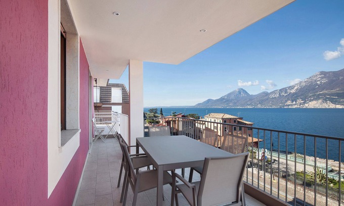 Magugnago Apartment | Casa Giovanna - Lake view