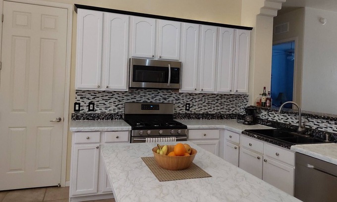 Casa Grande House | Casa grande home at melrose loop