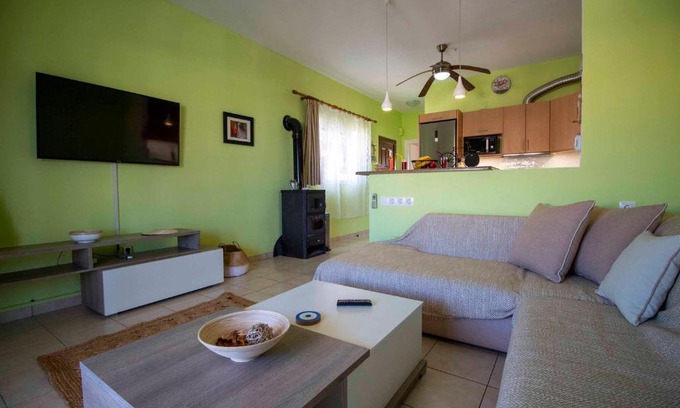 Acharavi Apartment | Casa Greca Vacation Home Acharavi Corfu