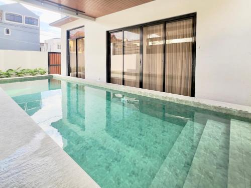 Tanza Villa | CASA GUADA - Villa & Pool House Staycation