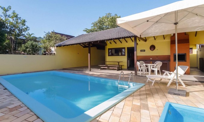 Guaratuba House | Casa Guaratuba-Barra do Saí - "Recanto de Milady" - 80 m da Praia