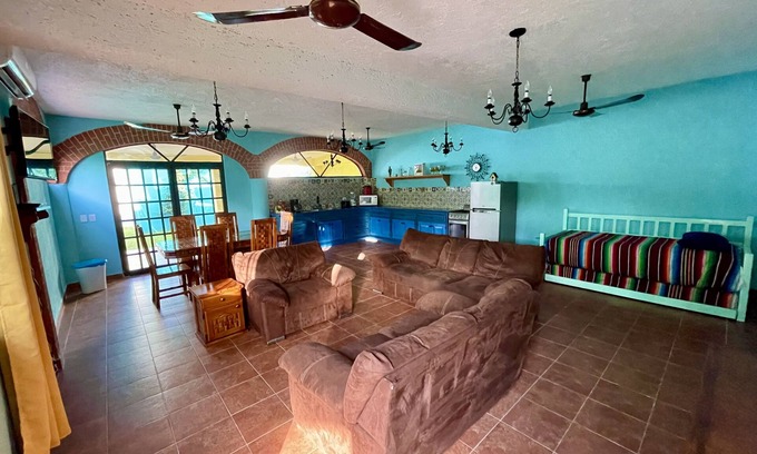 Colonia Adolfo Lopez Mateos House | Casa Harmony - A comfortable & affordable home in downtown Cozumel