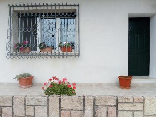 San Giovanni Suergiu Apartment | Casa in campagna