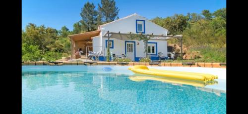Reliquias Apartment | Casa Inglesa Roosa 2-4 persoons Accommodatie, Appartement Luna