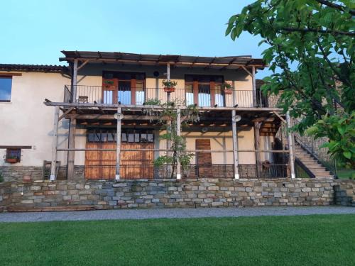 Castelletto Uzzone House | Casa La Crocetta Da Marco
