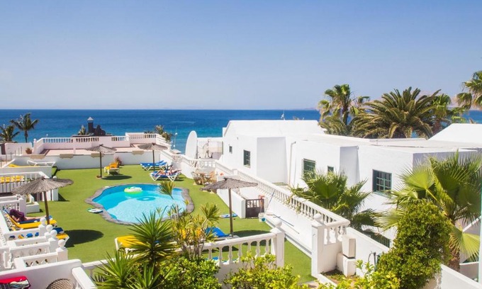 Puerto del Carmen Apartment | Casa La Ola