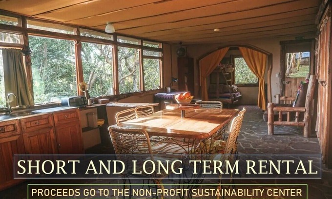 La Lindora House | Casa La Paz: Peaceful Paradise– proceeds support Sustainability Center