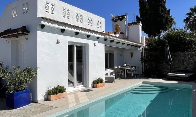 Conil de la Frontera House | Casa Larimar - Very charming holiday home with pool, close to the beach