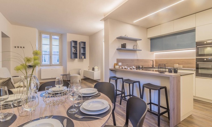 Bellano Apartment | Casa Lenora by Varenna Holidays