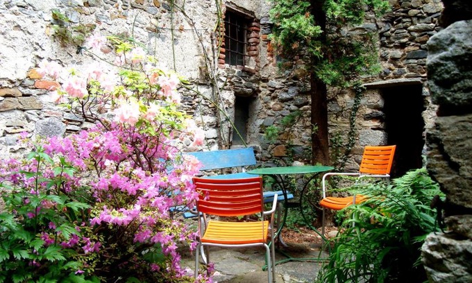 Breno Bed & Breakfast | CASA LEONE - Apartements im Alto Malcantone