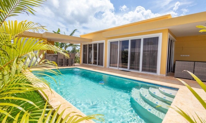 La Mulata Villa | CASA LINDA #917 THE KING OF 2 BEDROOMS.Pool/Maid