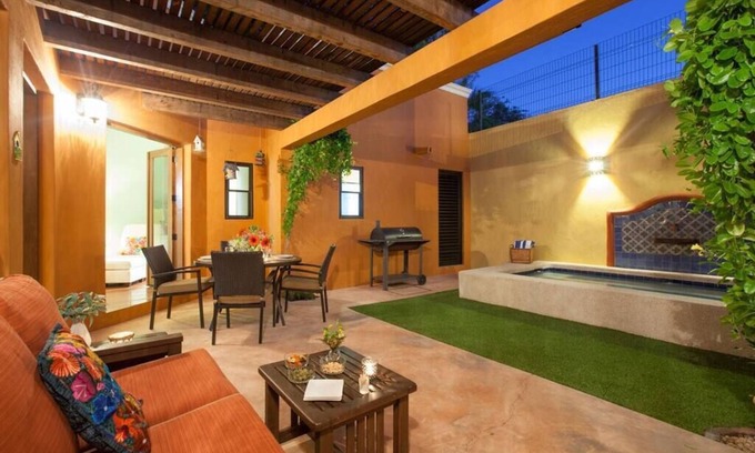La Paz House | Casa Linda Summary: R
