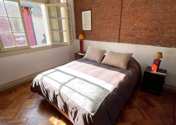 Downtown Santiago Bed & Breakfast | CASA LUCRECIA